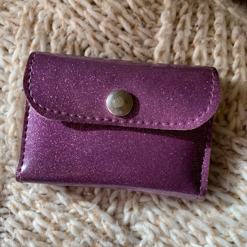 Trophy Queen wallet